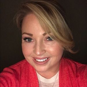 Meet your Posher, Wendy